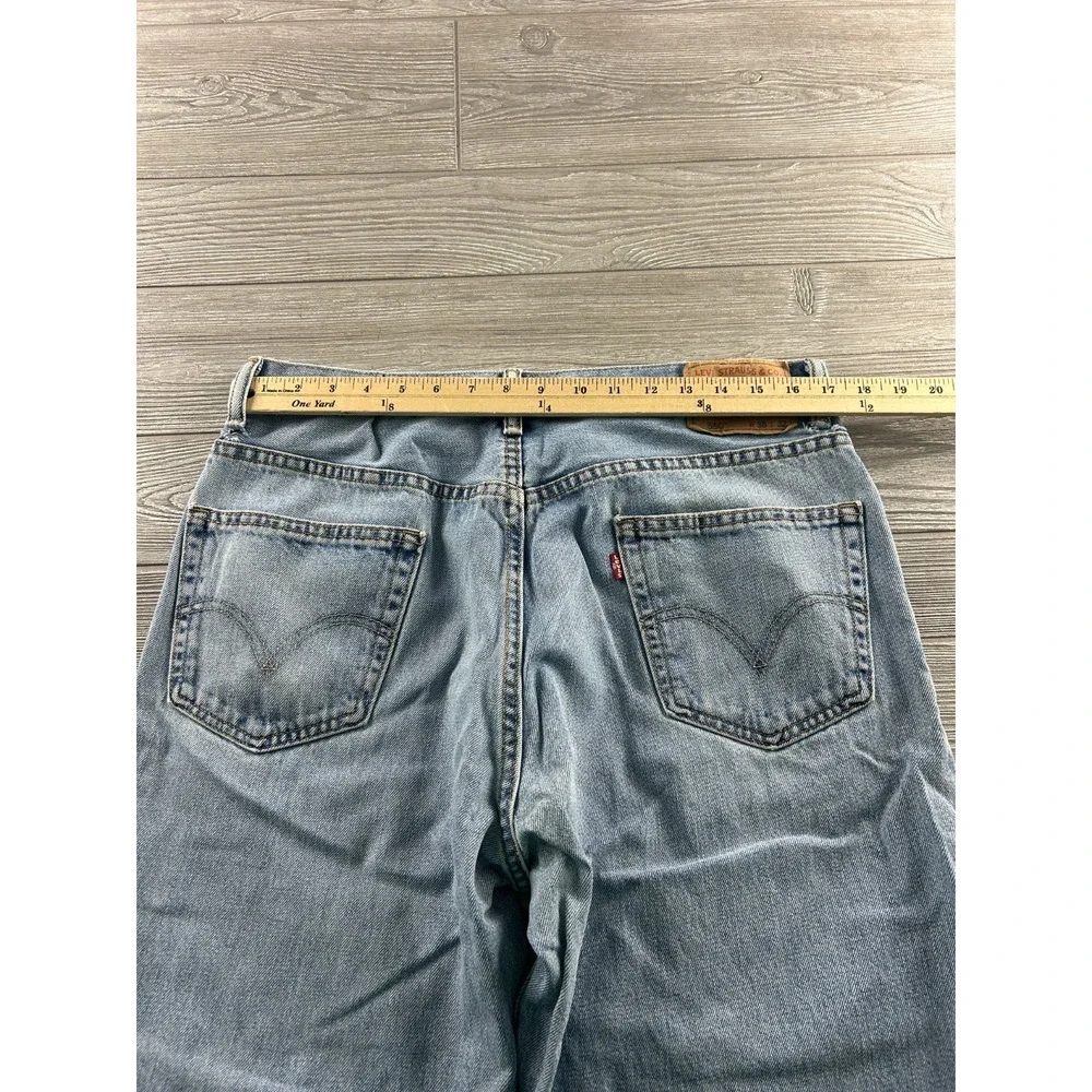 Levis 550 Relaxed Fit Jeans Light Wash Blue Denim Mens 36X32 Vintage Style